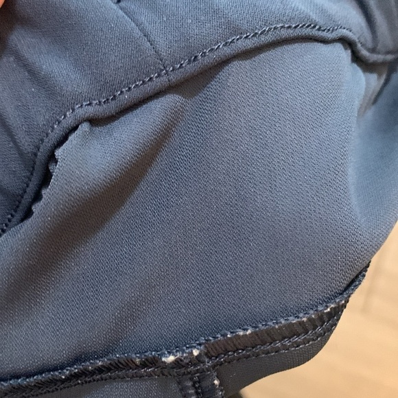 Lululemon License to Train High-Rise Pant Navy Blue     size 4 Joggers - Picture 7 of 13